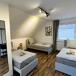 Overnight No6 - Modern Cozy, Loggia, Badewanne