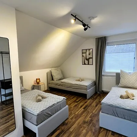 Overnight No6 - Modern Cozy, Loggia, Badewanne
